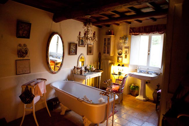 tuscan living interior coutry rural italy tuscany florence